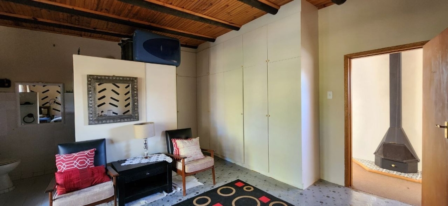 10 Bedroom Property for Sale in Joubertina Eastern Cape